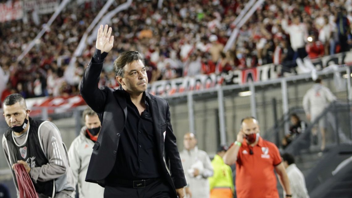 Gallardo sumó una nueva estrella en River y amplió su récord como el DT más ganador de la