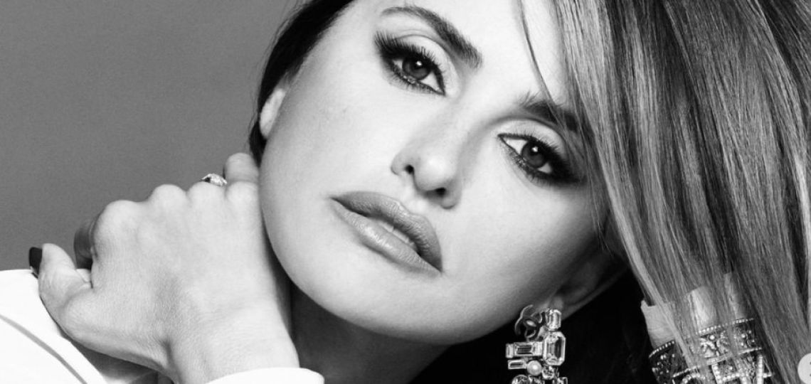 Chanel le rindió un homenaje fashionista a Penélope Cruz