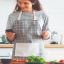 La plataforma sugiere los platos para cada día y, si alguno no te gusta, siempre podés cambiarlo con un clic o quitarlo y explorar