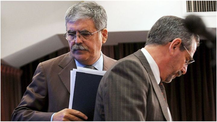 La fiscalía pidió cuatro años de cárcel para Julio De Vido y ocho para Ricardo Jaime.