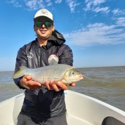 Decidimos hacer una corta jornada de pesca a partir de las 7 de la mañana. 