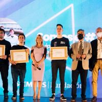 Fabiola Yañez participó del encuentro “Protagonistas del Futuro”