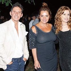 Gerard Confalonieri, Nancy Pazos y Karina El Azem. | Foto:Cedoc