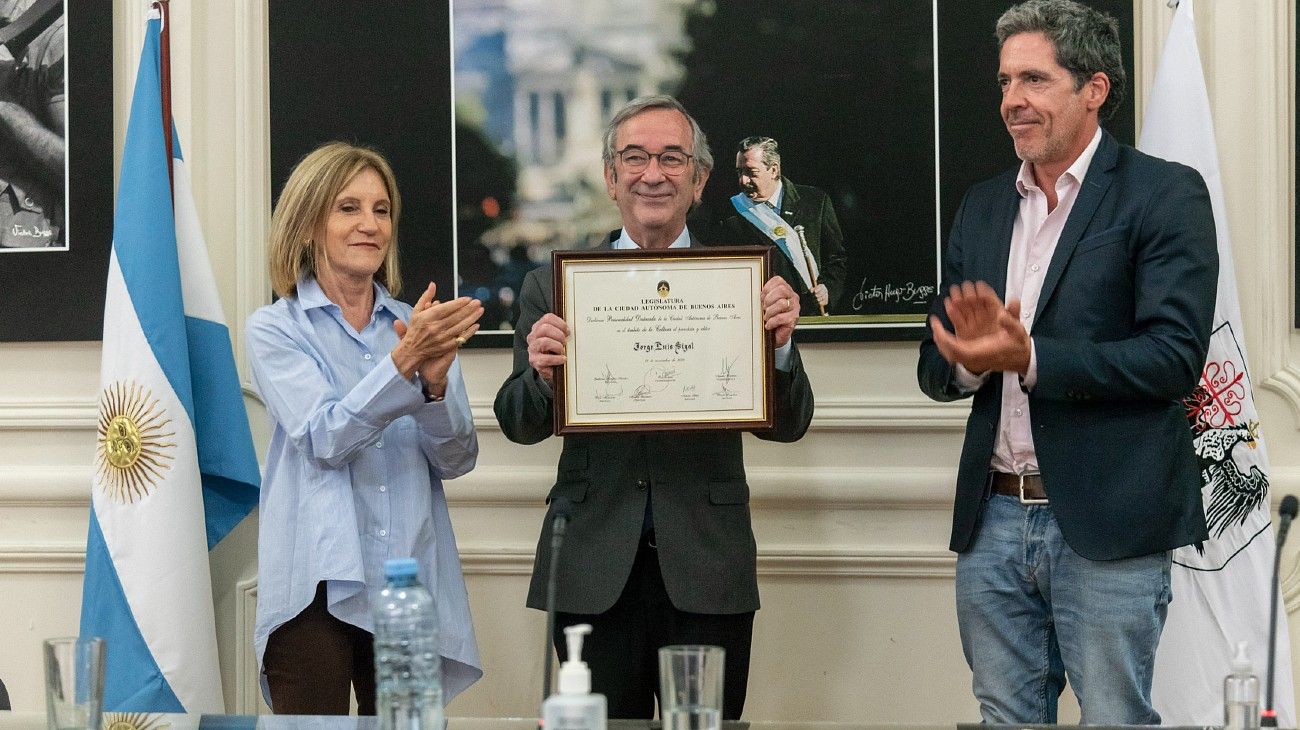 En un acto en la Legislatura, Jorge Sigal fue declarado Personalidad Destacada de la Cultura de la Ciudad de Buenos Aires.