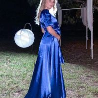 Mica Viciconte lució su pancita de cuatro meses de embarazo en un casamiento