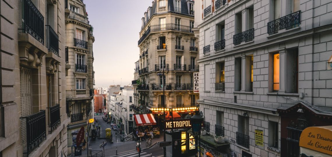 ¿Qué viajera sos? Conocé estos 8 hoteles de París, ideales para cada tipo de turista y personalidad