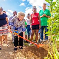 La princesa Beatriz, de 83 años, tiene COVID