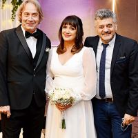 PATRICIA ETCHEGOYEN Y RODRIGO PARDO DEL RIO CON SU HIJA LUCIA COMO TESTIGO