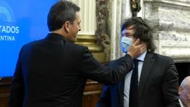 El abrazo Massa-Vidal, el porqué de la remera de Martín Tetaz y todo lo que dejó la jura de los 127 diputados