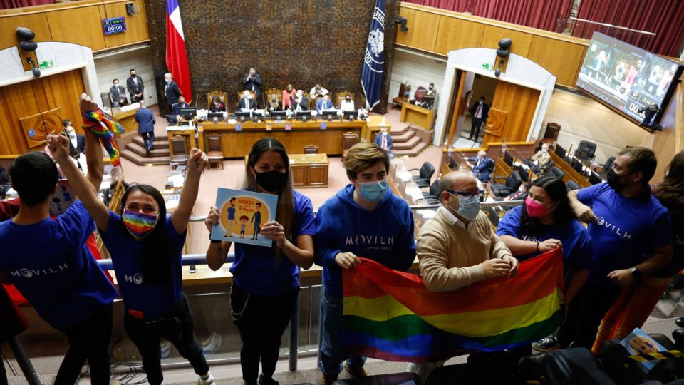 Chile S Congress Approves Same Sex Marriage Bill Buenos Aires Times