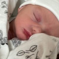 Angie Balbiani fue mamá y mostró la primera foto de Cósimo