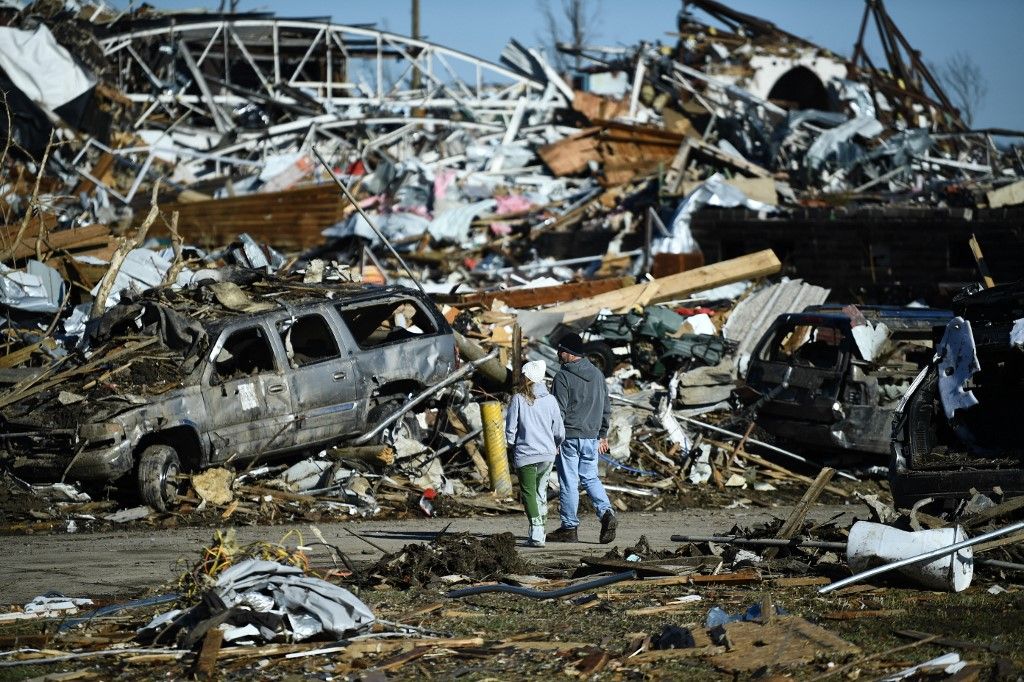 Decenas de personas murieron en Kentucky por el paso de varios tornados que dejaron una estela de destrucción en ese estado de Estados Unidos