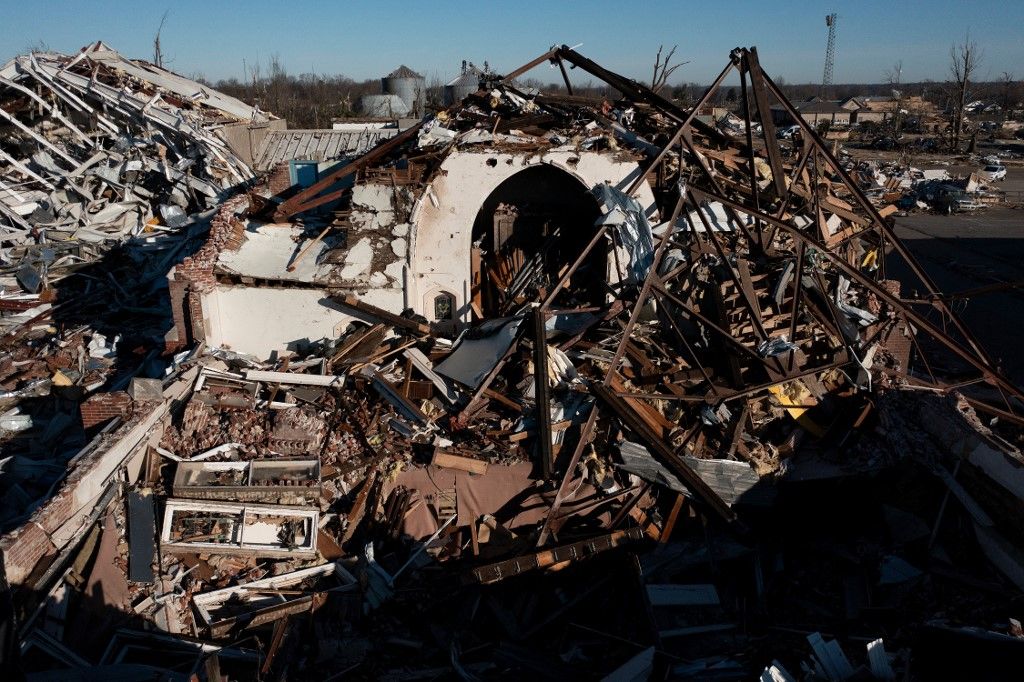 Decenas de personas murieron en Kentucky por el paso de varios tornados que dejaron una estela de destrucción en ese estado de Estados Unidos.