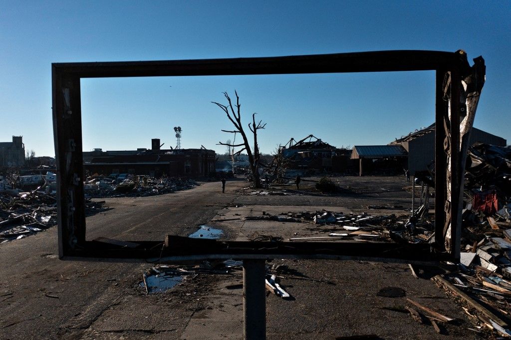 Decenas de personas murieron en Kentucky por el paso de varios tornados que dejaron una estela de destrucción en ese estado de Estados Unidos.