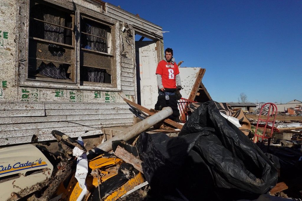 Decenas de personas murieron en Kentucky por el paso de varios tornados que dejaron una estela de destrucción en ese estado de Estados Unidos.