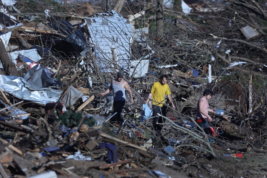 Decenas de personas murieron en Kentucky por el paso de varios tornados que dejaron una estela de destrucción en ese estado de Estados Unidos.