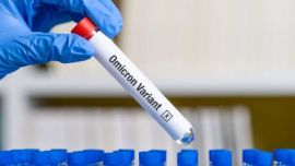 Ómicron ya rompió todos los récords de casos positivos en Reino Unido, España y Francia