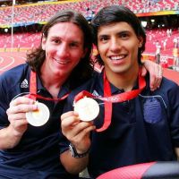 Lionel Messi no se quedó atrás con las dedicatorias al Kun Agüero