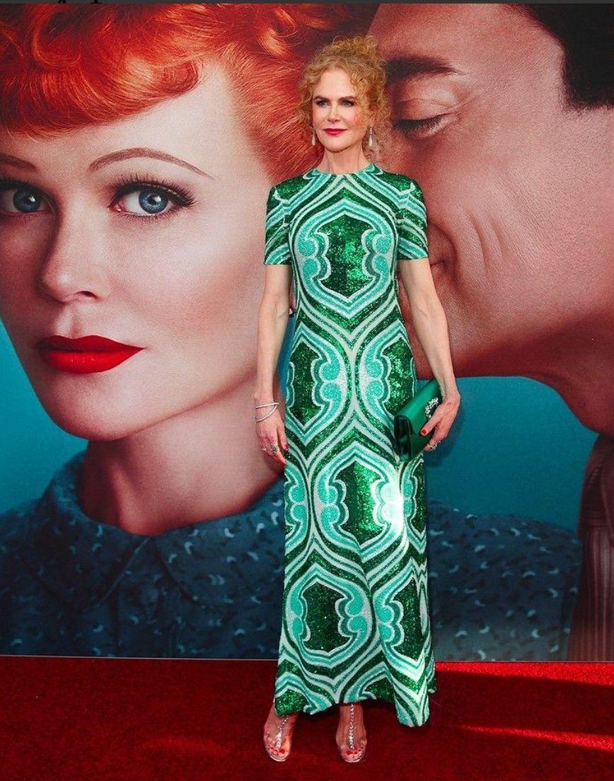 Marie Claire | Nicole Kidman brilló con un vestido de lentejuelas en la  premiere de Being The Ricardos