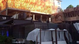 Voraz incendio arrasó con un restaurante de Lomas de Zamora
