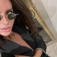 La foto de la China Suárez en un auto descapotable que captó la atención de las calles porteñas