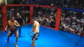 Un alcalde y un exconcejal se subieron a un ring de MMA en Brasil para resolver sus diferencias