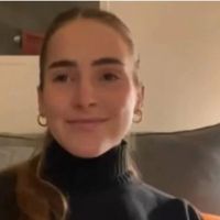 Ámbar de Benedectis: cómo es el departamento en el que vive la hija de Juana Viale en París