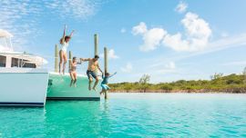 Las Bahamas bajaron de categoría en la alerta Covid pero de todos modos mantienen los cuidados cotidianos contra el virus.