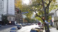 Rivadavia y Hortiguera, tradicional esquina de Caballito.