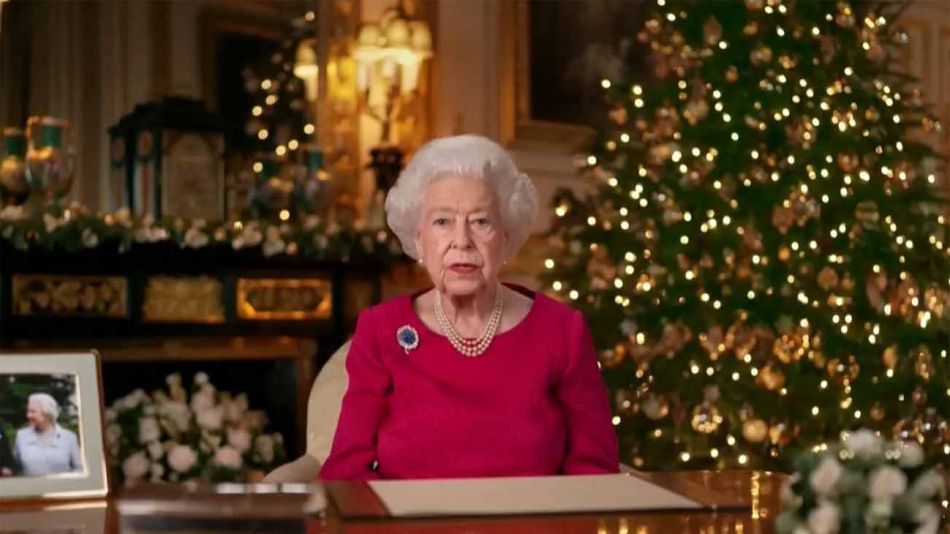 la Reina Isabel en navidad 20211227