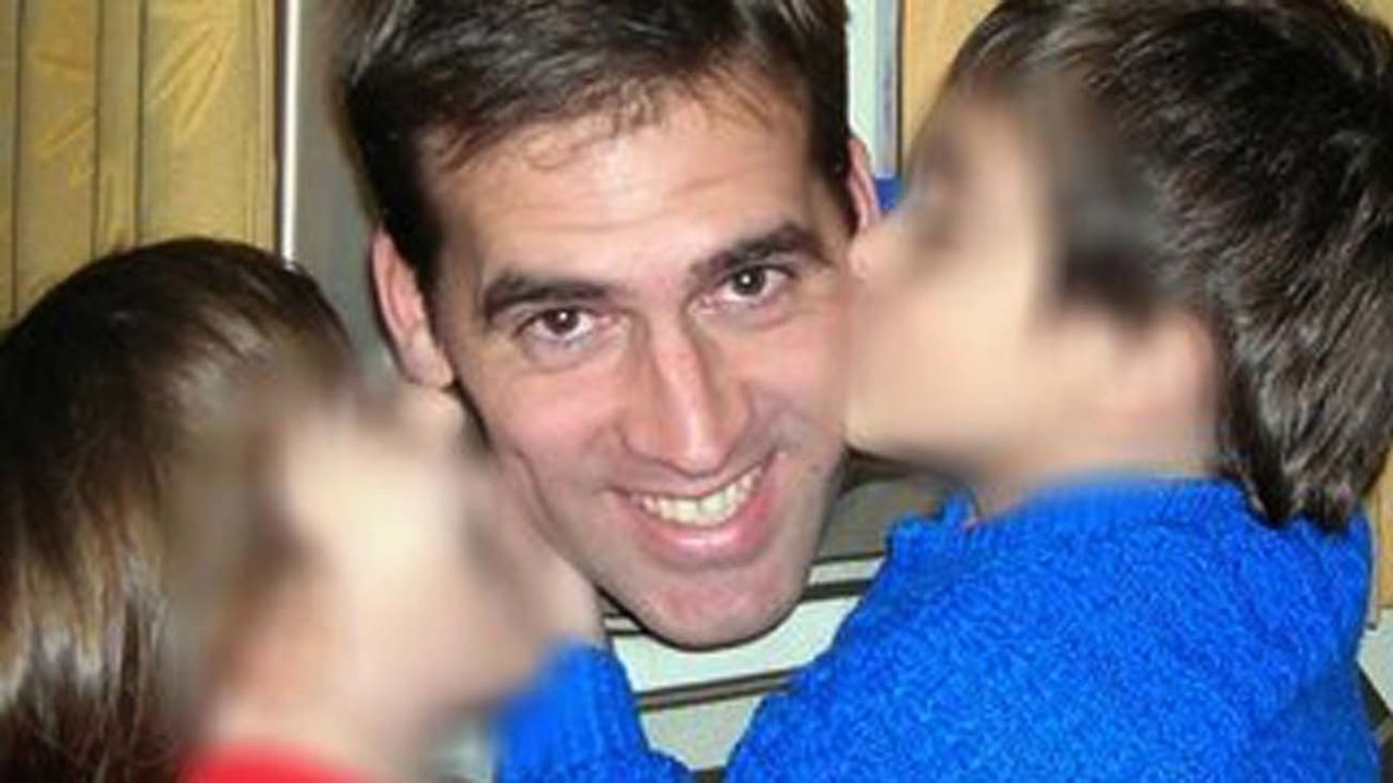 Caso Domenech: lo que se sabe del periodista que denuncia no poder ver a  sus hijos hace 6 años | Perfil