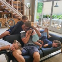 La tierna imagen del reencuentro de Benjamín Vicuña con sus hijos