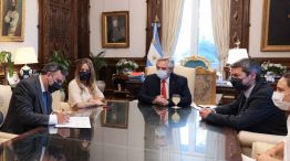  Alberto Fernández se reunió con representantes de las cámaras de turismo 20211229