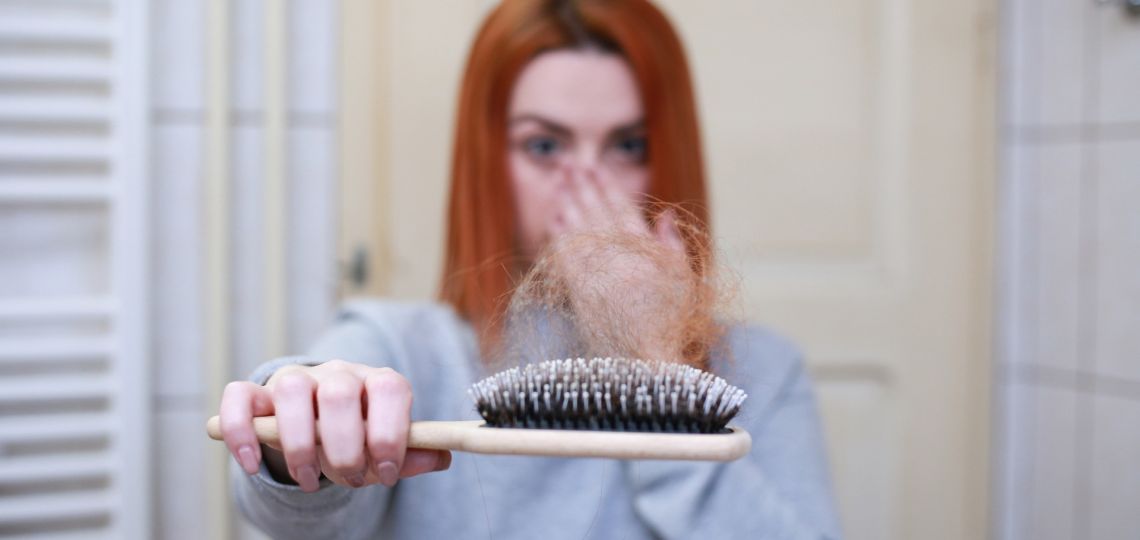 Caída del pelo: cómo evitarla con mascarillas naturales
