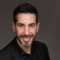 Dr. Federico Luque: Cirujano Plástico de excelencia