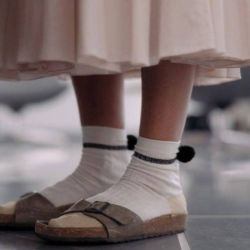 Carrie Bradshaw tiene las sandalias que vas a querer este verano 2022