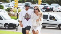 Nico Furtado y Ester Expósito en Punta del Este 