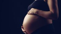 Mujeres embarazadas, mujeres con hijos. 20220110
