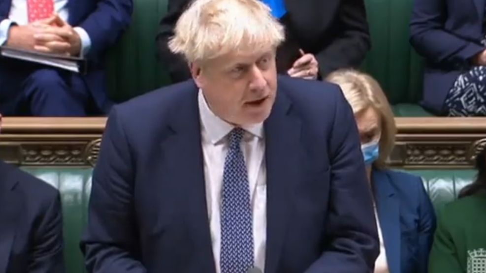 Boris Johnson reconoció haber participado de una fiesta en Downing Street en pleno confinamiento y pidió disculpas
