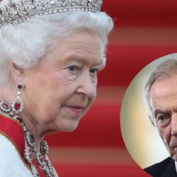 Isabel II y Tony Blair.  | Foto:CEDOC