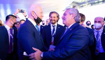 Joe Biden, Santiago Cafiero y Alberto Fernández