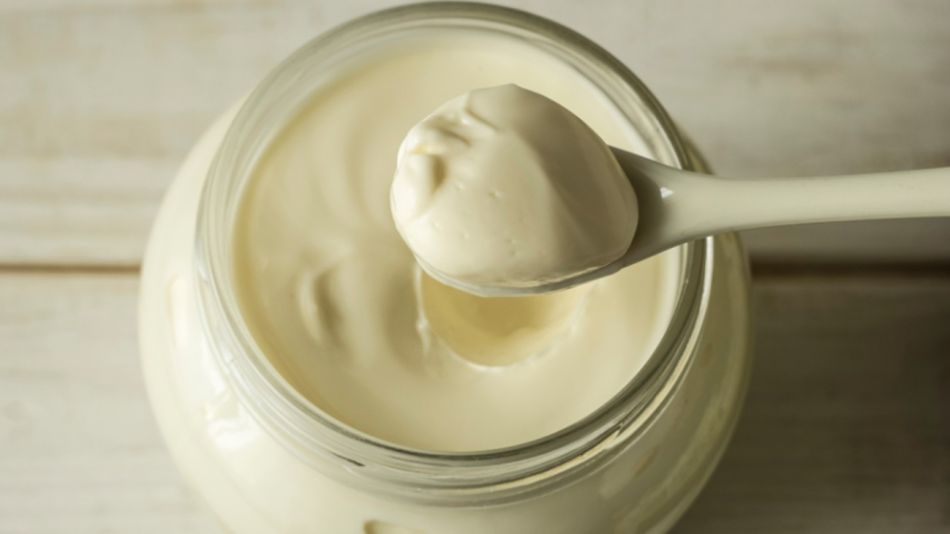 La ANMAT prohibió la comercialización de una mayonesa de marca reconocida por haber sido falsificada