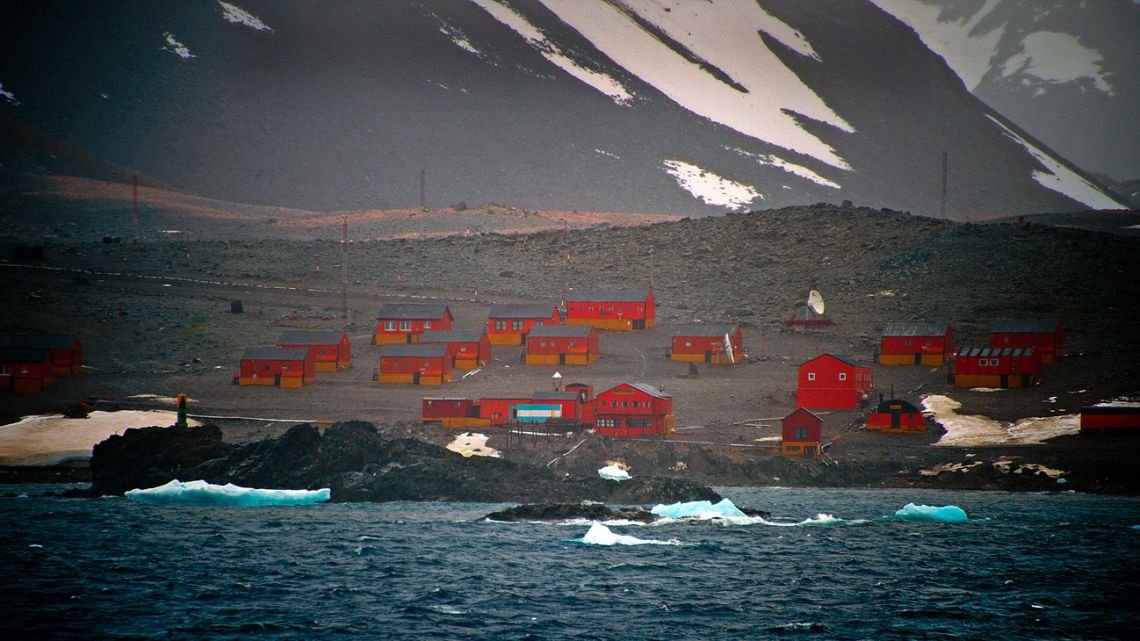This file photo taken on March 5, 2014, shows a general view of the La Esperanza military base from the Brazilian Navy's Oceanographic Ship Ary Rongel in Antarctica. Nine members of the Argentine base La Esperanza, in Antarctica, had to be evacuated to Buenos Aires due to an outbreak of Covid-19, although they are without symptoms, an official source confirmed on Thursday June 20, 2022. 