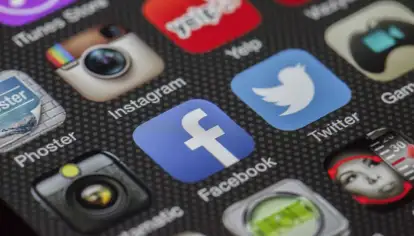 redes-sociales-1302284