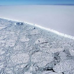 El A68a es considerado el iceberg más grande del planeta.