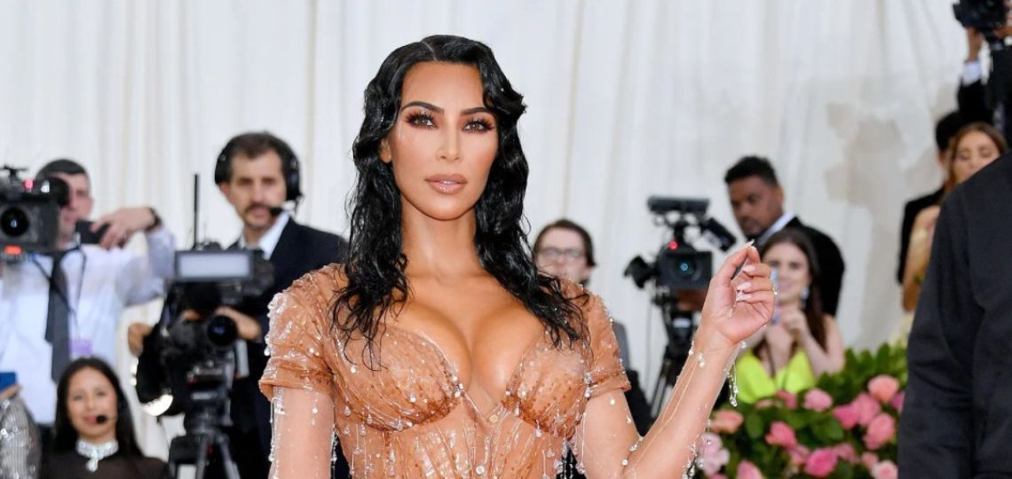 Thierry Mugler y Kim Kardashian inmortalizaron el wet look