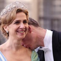 La infanta Cristina publicó un comunicado oficial tras las fotos de Iñaki Urdangarin con otra mujer
