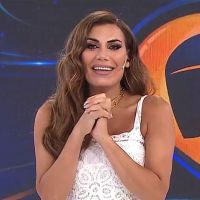 Intrusos: Flor de la V anunció la primer ausencia del programa y quién fue su reemplazo