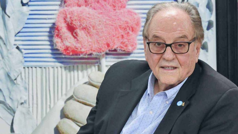 Carlos Heller