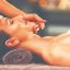El kobido elimina las bolsas de los ojos, reduce las arrugas de la cara, atenúa las marcas de expresión y tensa la piel.